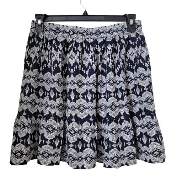 Lucy & Laurel Size M Navy BLue & White Patterned A Line Pleated Mini Skirt - Picture 2 of 9